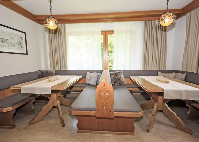 Alpin-2 By Interhome Vakantiehuis Kaprun