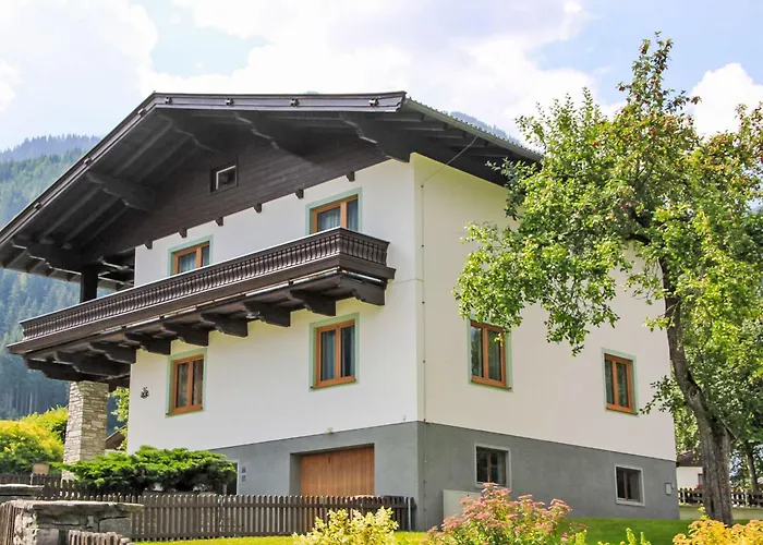 Vakantiehuis Alpin-2 By Interhome